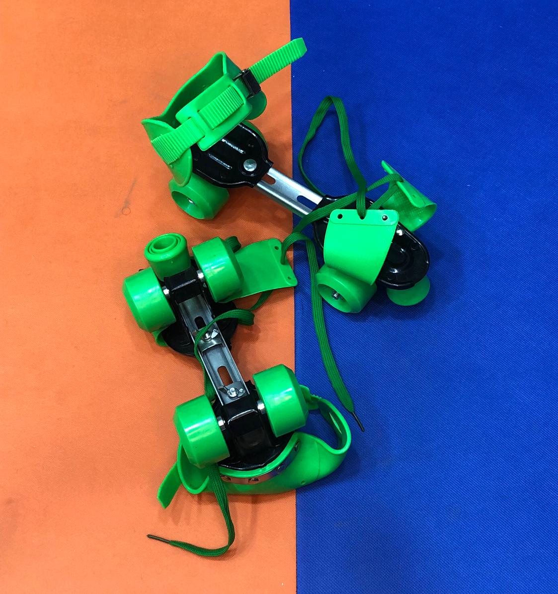 Skates adjustable size Green