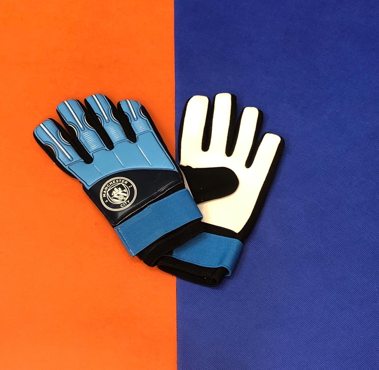 Manchester City Gloves