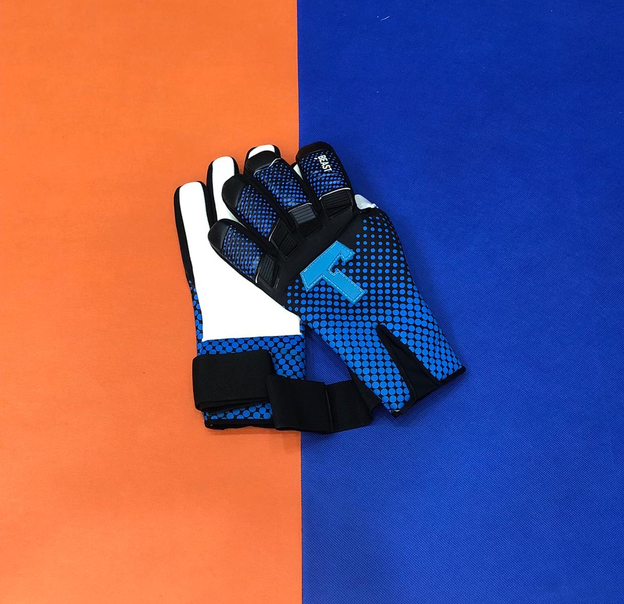 Football Keeper Gloves